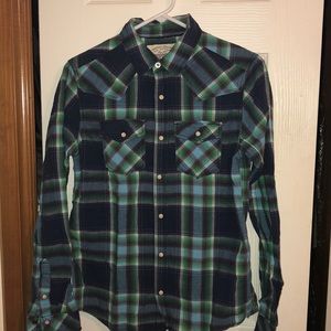 Aeropostale Men’s plaid Long sleeve